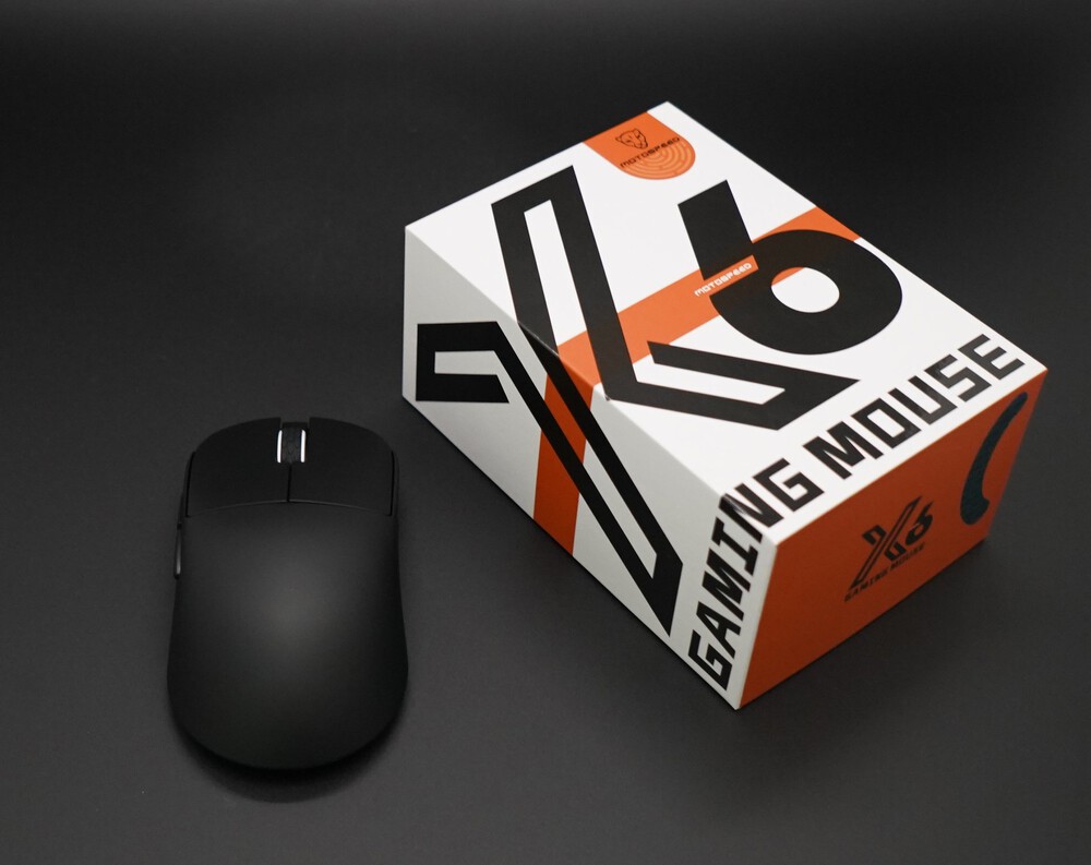 Motospeed X6 MAX 8K Wireless Mouse Lightweight PAW3950 Rechargeable 30000DPI Dual-mode 43g